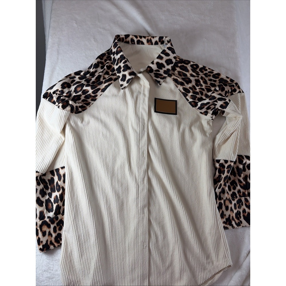 Ribbed Button Down Beige with Leopard Print Long Sleeve Shirt Size Small Y2K 90s